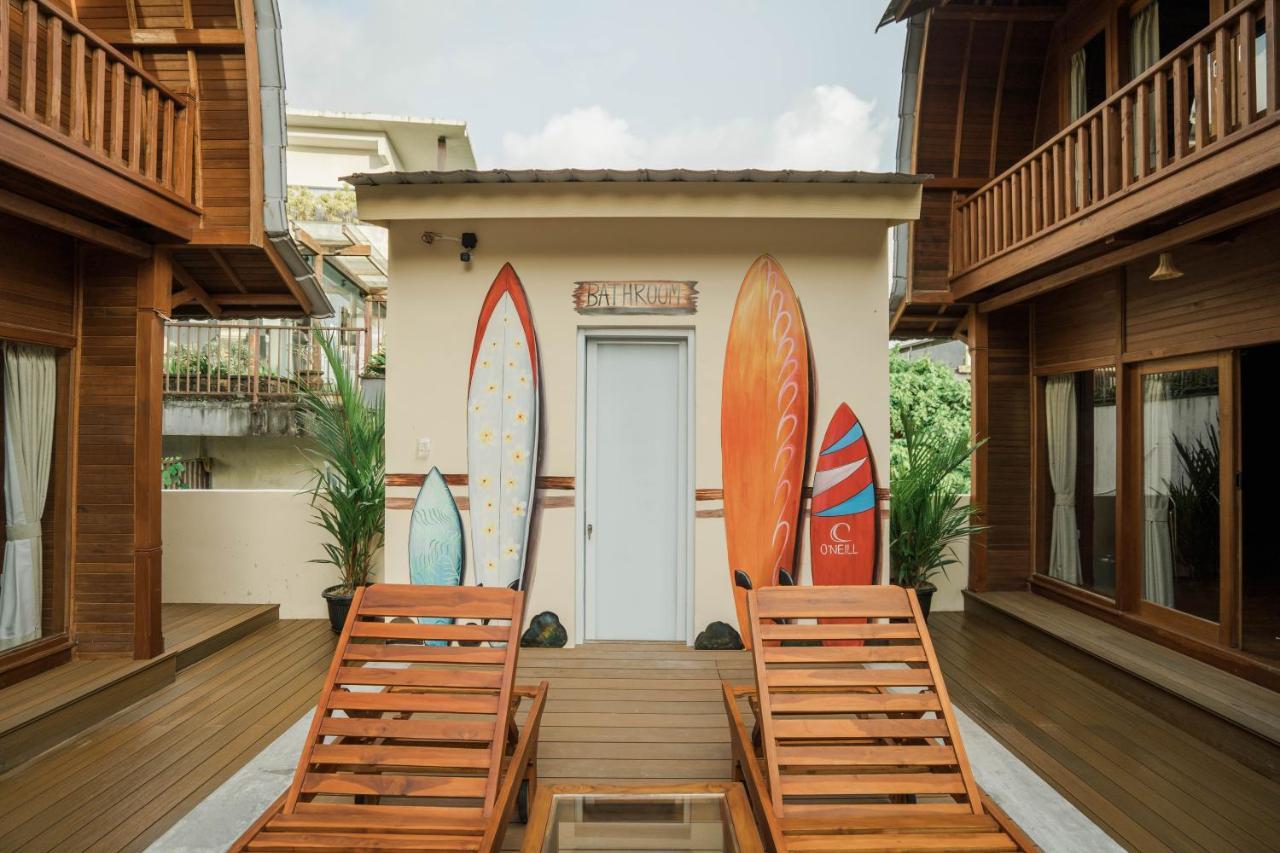 Andi Beach House Hotel Canggu Екстериор снимка