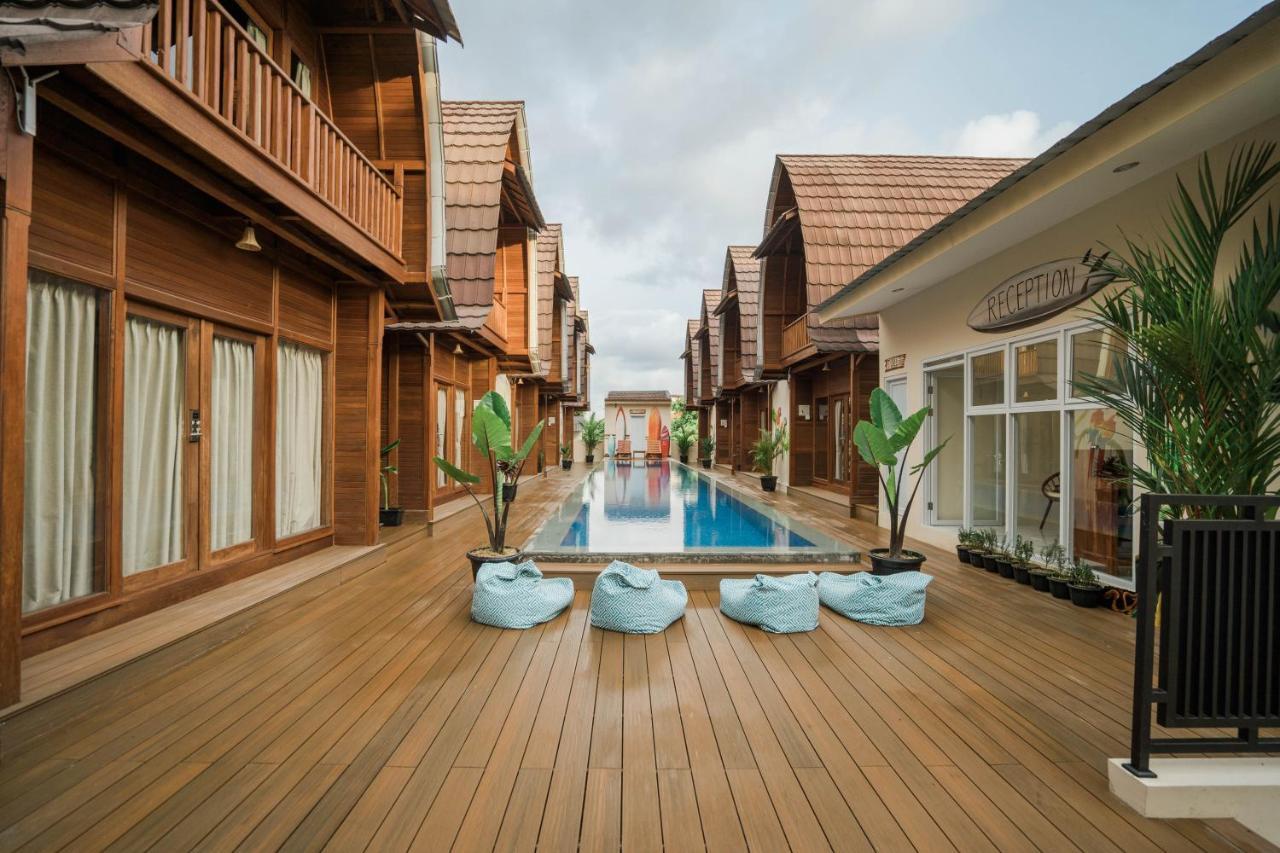 Andi Beach House Hotel Canggu Екстериор снимка