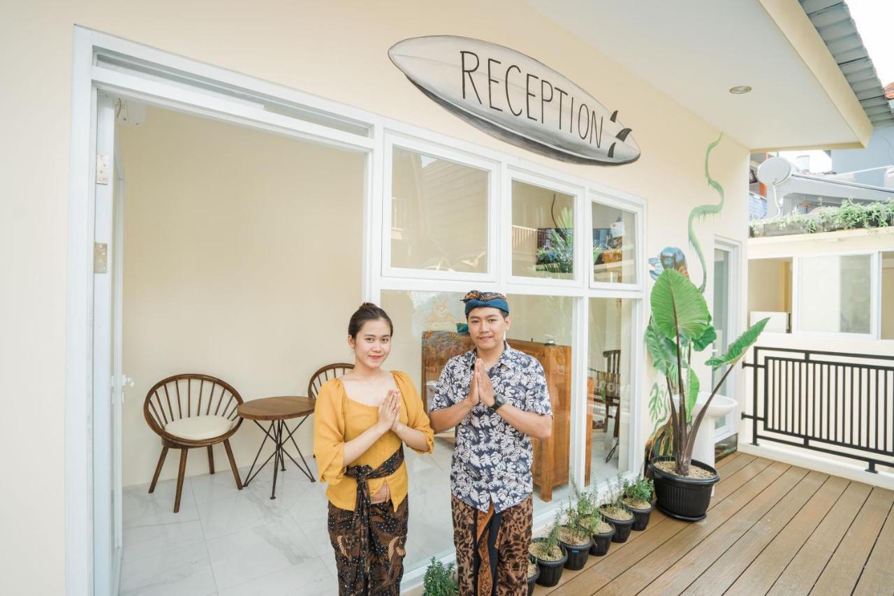 Andi Beach House Hotel Canggu Екстериор снимка